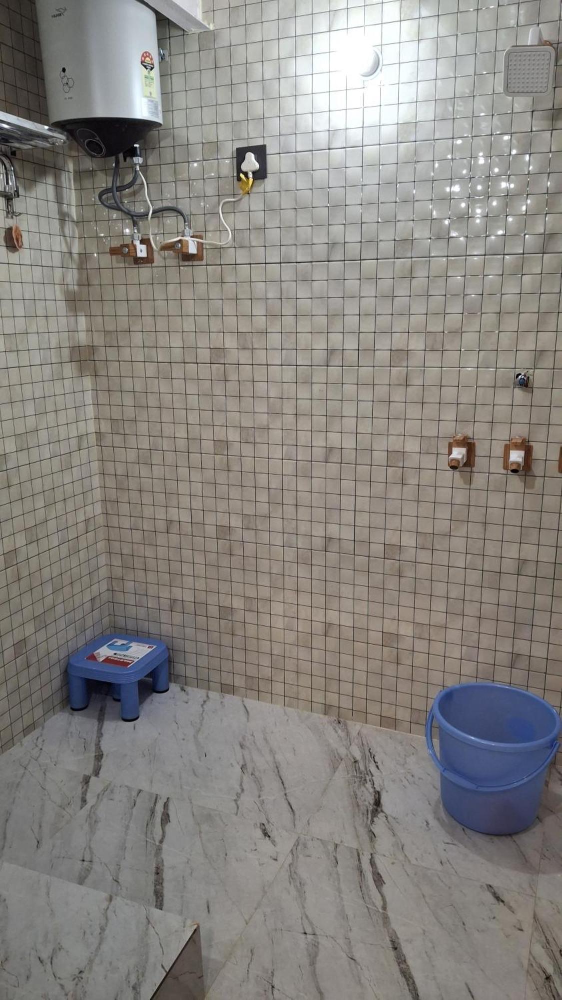 Shri Harihar Dham Hotel Mathura Ngoại thất bức ảnh